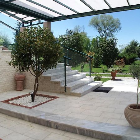 Hotel Galaxy Krepeni Dış mekan fotoğraf