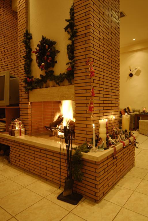 Hotel Galaxy Krepeni Dış mekan fotoğraf