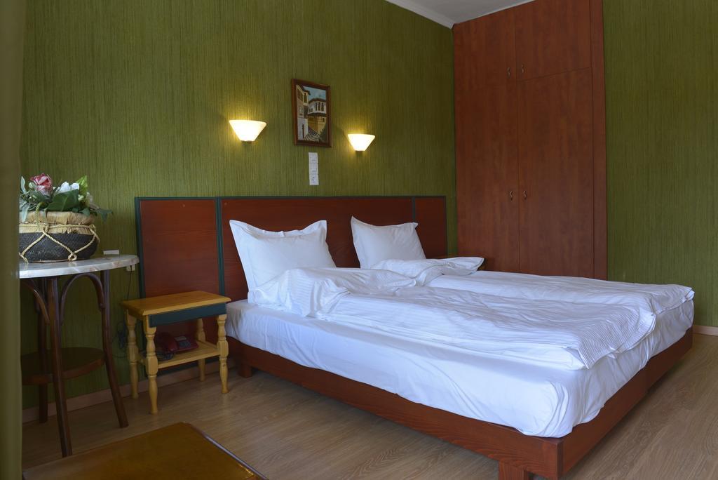Hotel Galaxy Krepeni Dış mekan fotoğraf