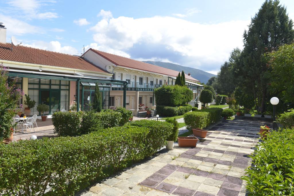 Hotel Galaxy Krepeni Dış mekan fotoğraf